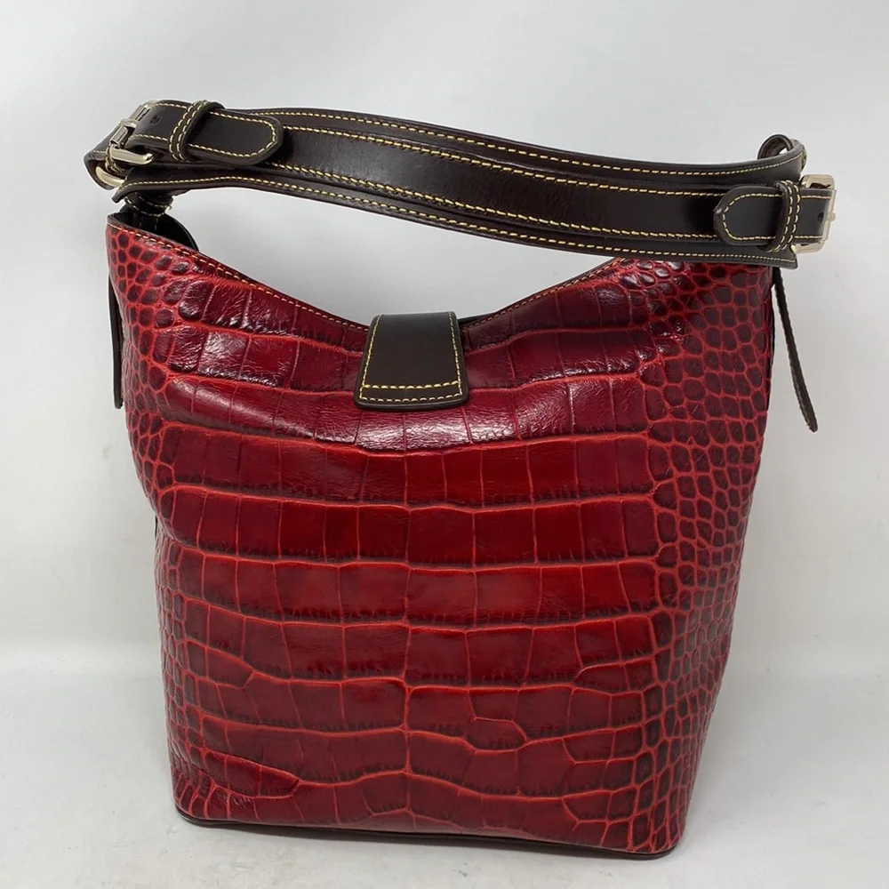 ❤️Dooney & Bourke Red Croc Embossed Leather Hobo Bag. - Picture 4 of 13